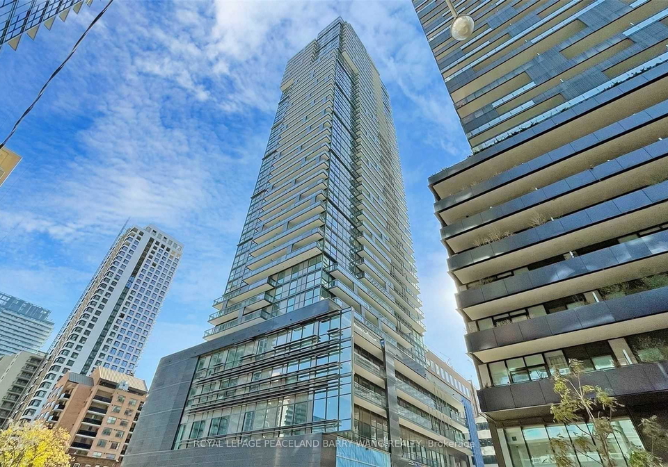 39-roehampton-avenue-toronto-ontario-c12418328