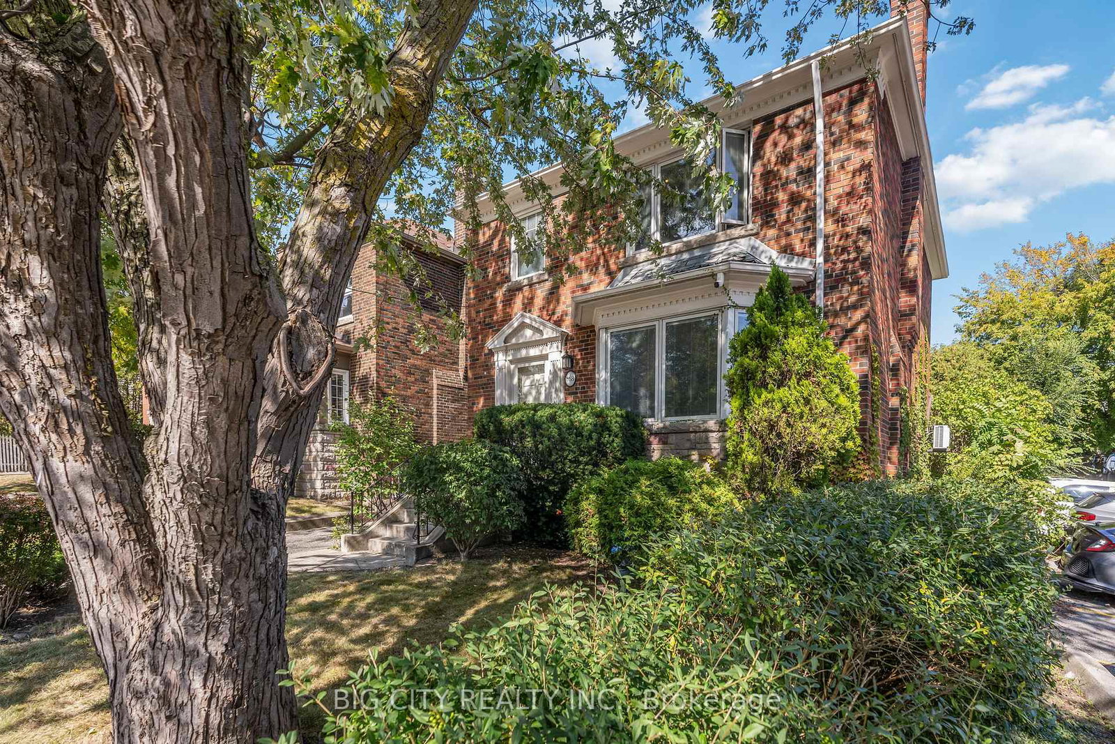 668-eglinton-avenue-e-east-york-ontario-c12418513