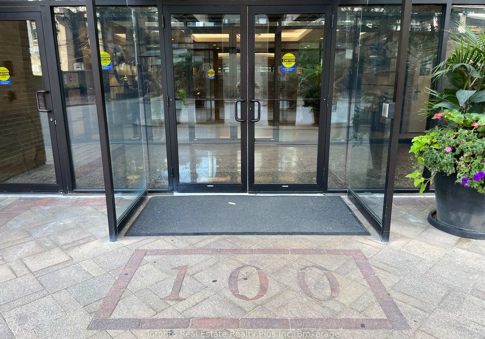 100-upper-madison-avenue-toronto-ontario-c12418536