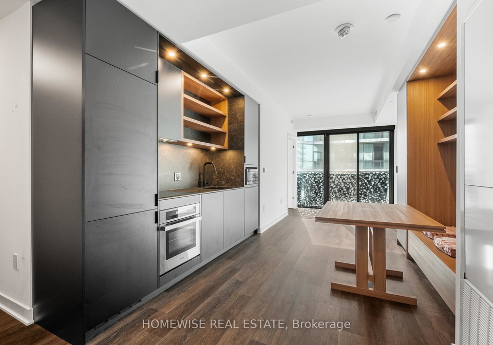 55-charles-street-e-toronto-ontario-c12418572