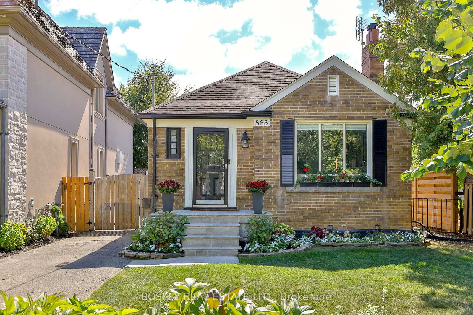 583-broadway-avenue-east-york-ontario-c12418744