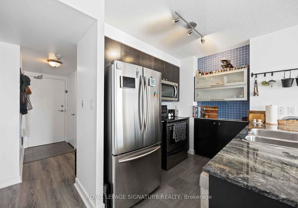 11-brunel-court-toronto-ontario-c12418774