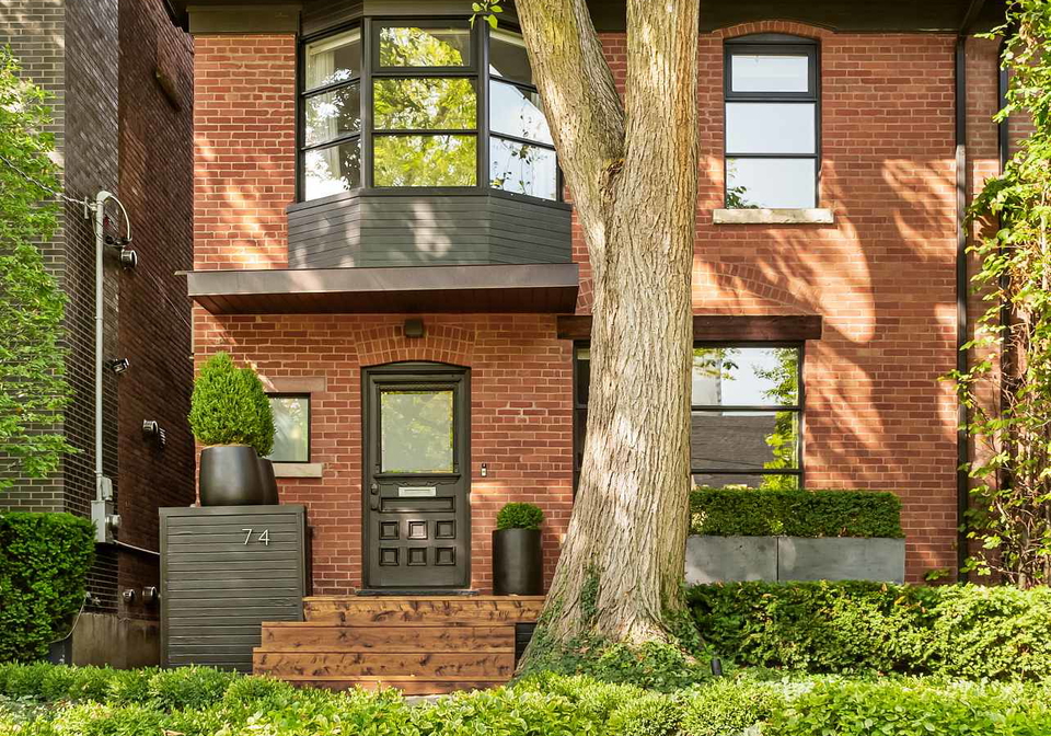74-roxborough-street-w-toronto-ontario-c12418889