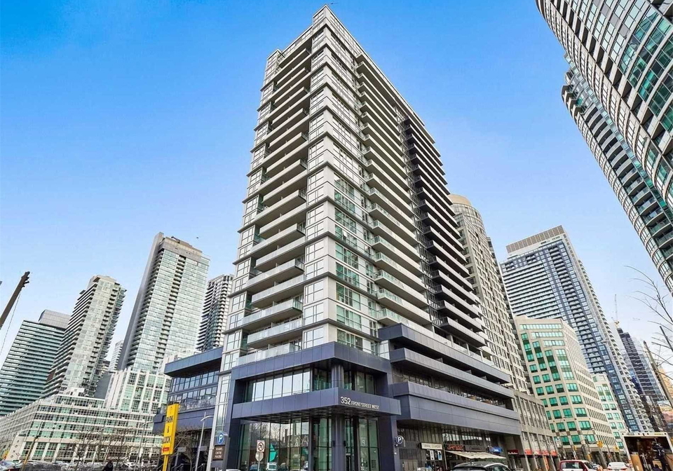 352-front-street-w-toronto-ontario-c12419042