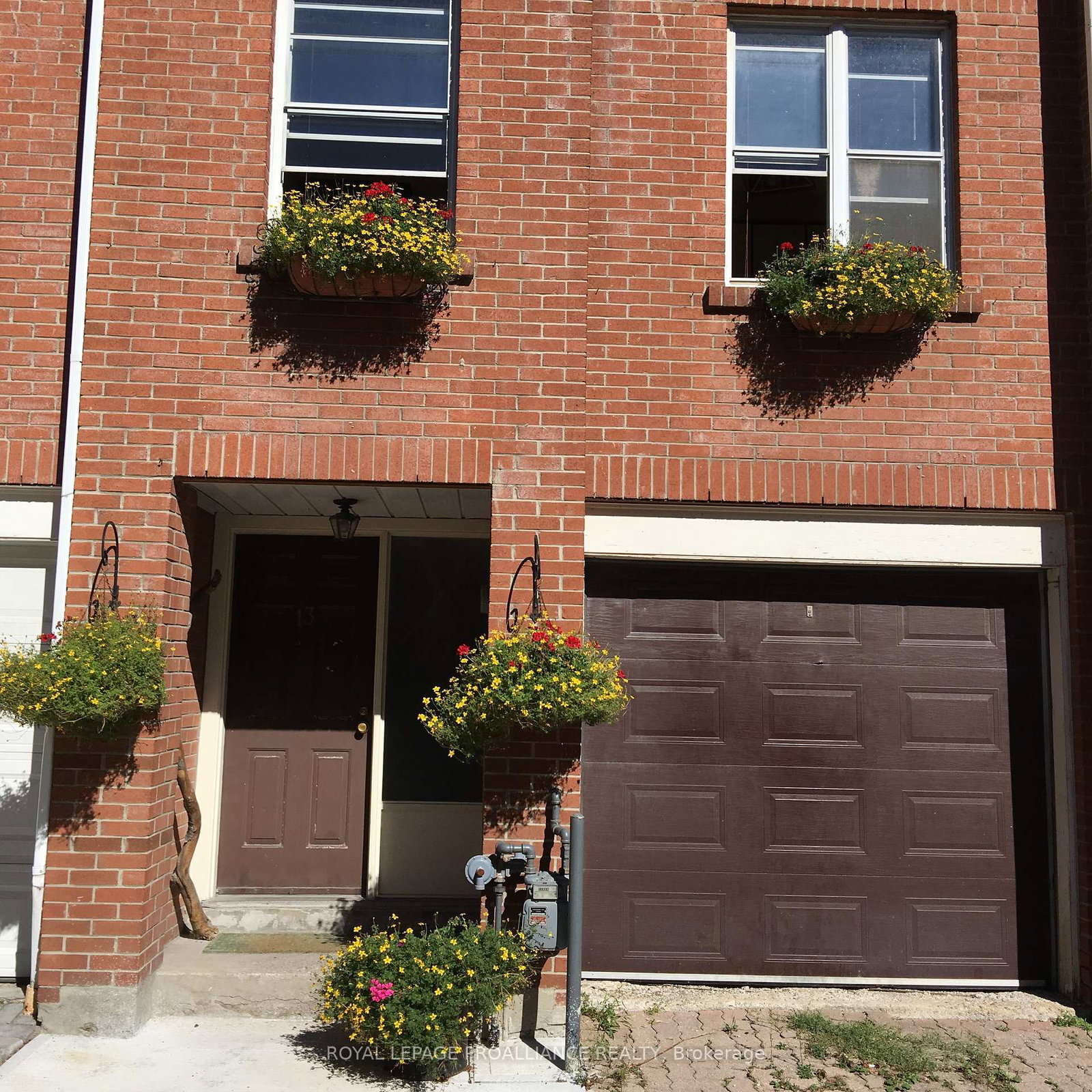 13-portneuf-court-toronto-ontario-c12419259