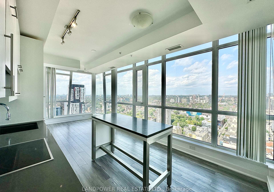 30-nelson-street-toronto-ontario-c12420431