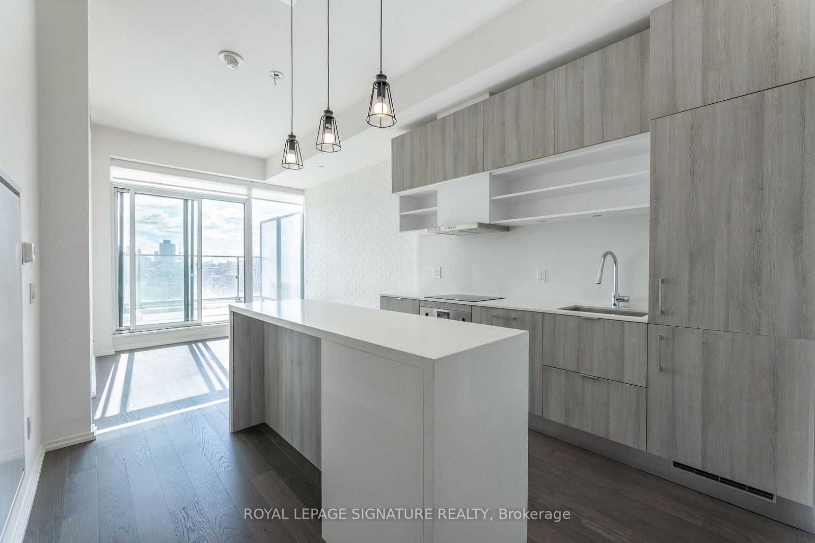 8-hillsdale-avenue-e-toronto-ontario-c12420447