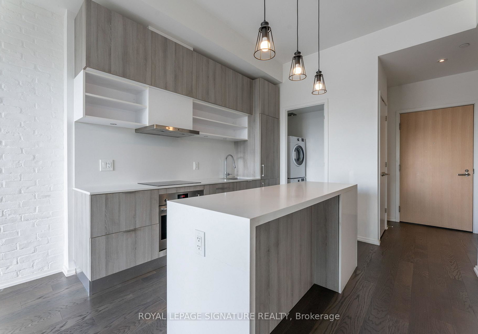 8-hillsdale-avenue-e-toronto-ontario-c12420447