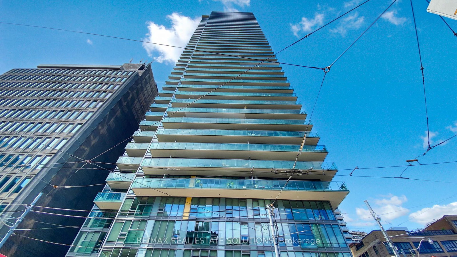 33-lombard-street-toronto-ontario-c12420746