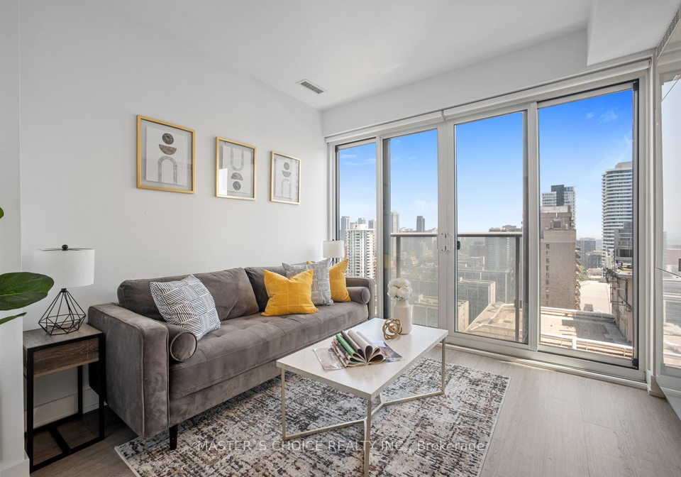 7-grenville-street-toronto-ontario-c12420826
