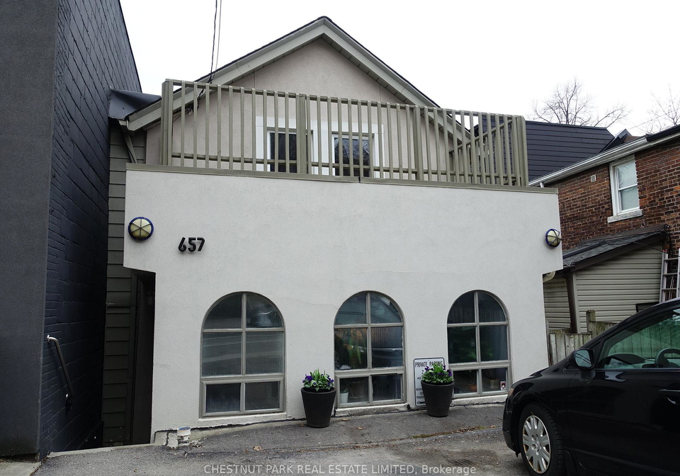 657-davenport-road-toronto-ontario-c12420846