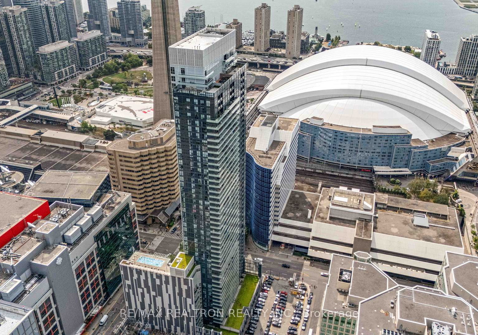 300-front-street-w-toronto-ontario-c12421061