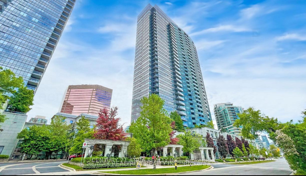 15-greenview-avenue-toronto-ontario-c12421247