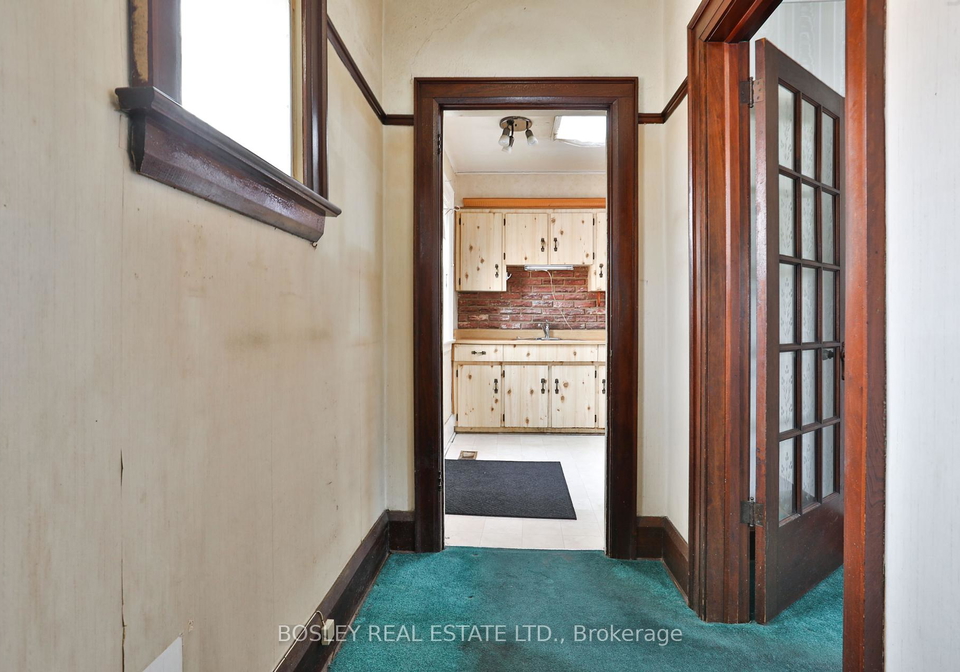 15-whitewood-road-toronto-ontario-c12421399
