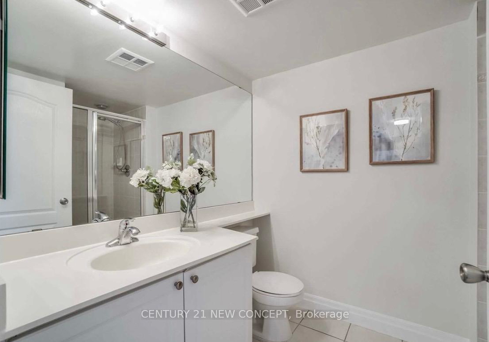 21-hillcrest-avenue-north-york-ontario-c12421477