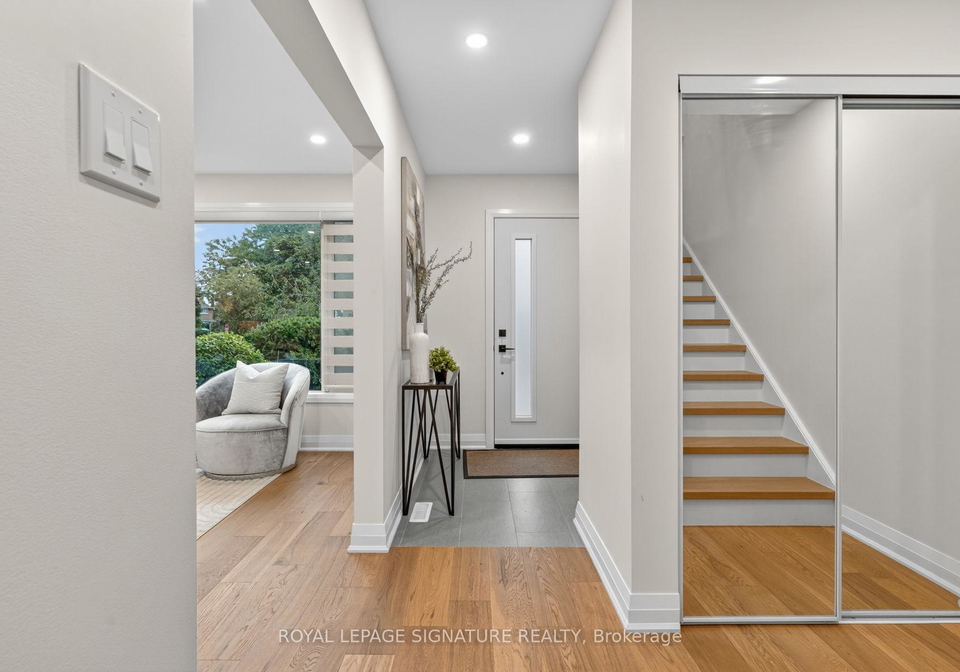 3-ipswich-crescent-north-york-ontario-c12421523