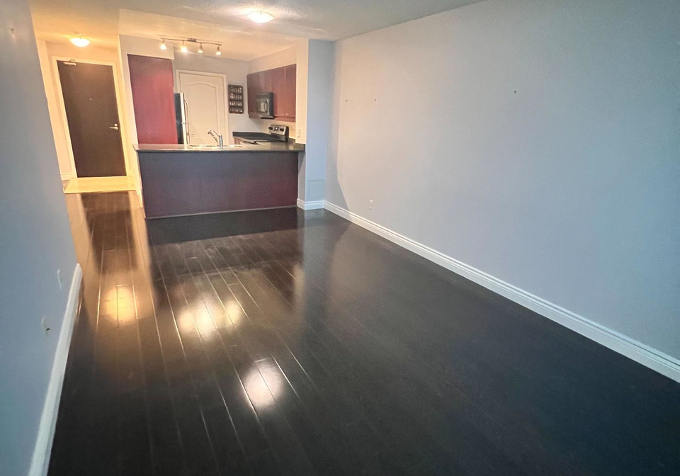 205-the-donway-west-north-york-ontario-c12421669