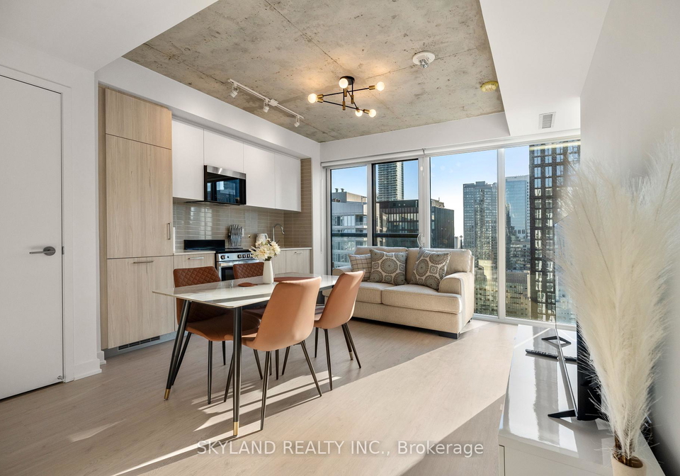65-mutual-street-toronto-ontario-c12422095