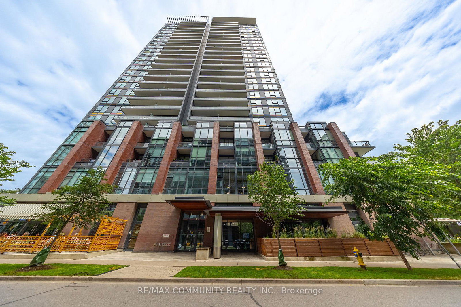 225-sackville-street-toronto-ontario-c12422249