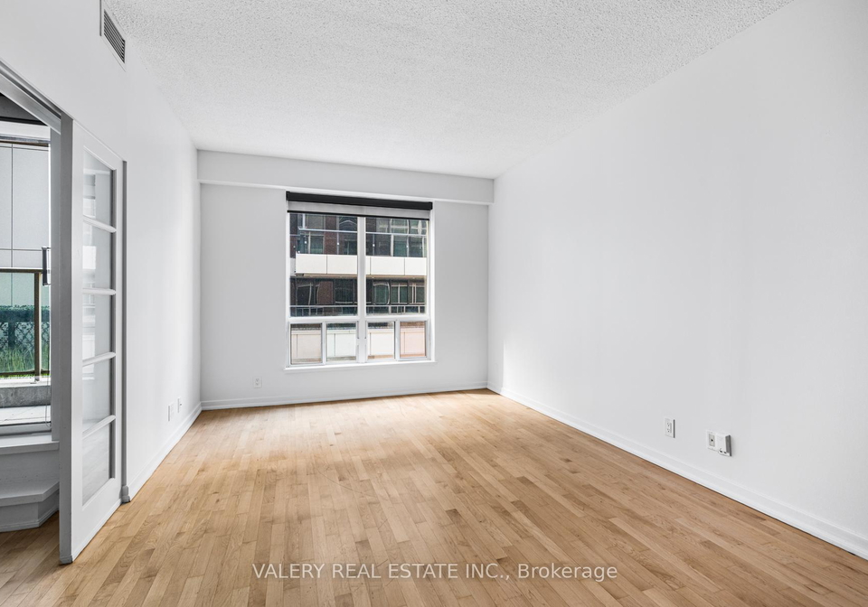 61-yorkville-avenue-toronto-ontario-c12422312