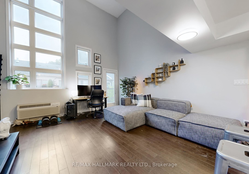 21-earl-street-toronto-ontario-c12422333