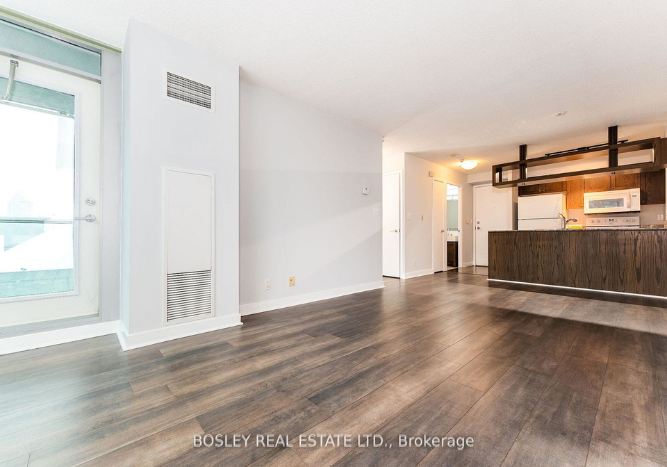 81-navy-wharf-court-toronto-ontario-c12422351