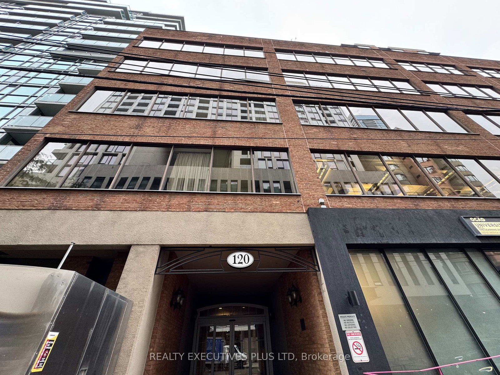 120-st-patrick-street-n-toronto-ontario-c12422490