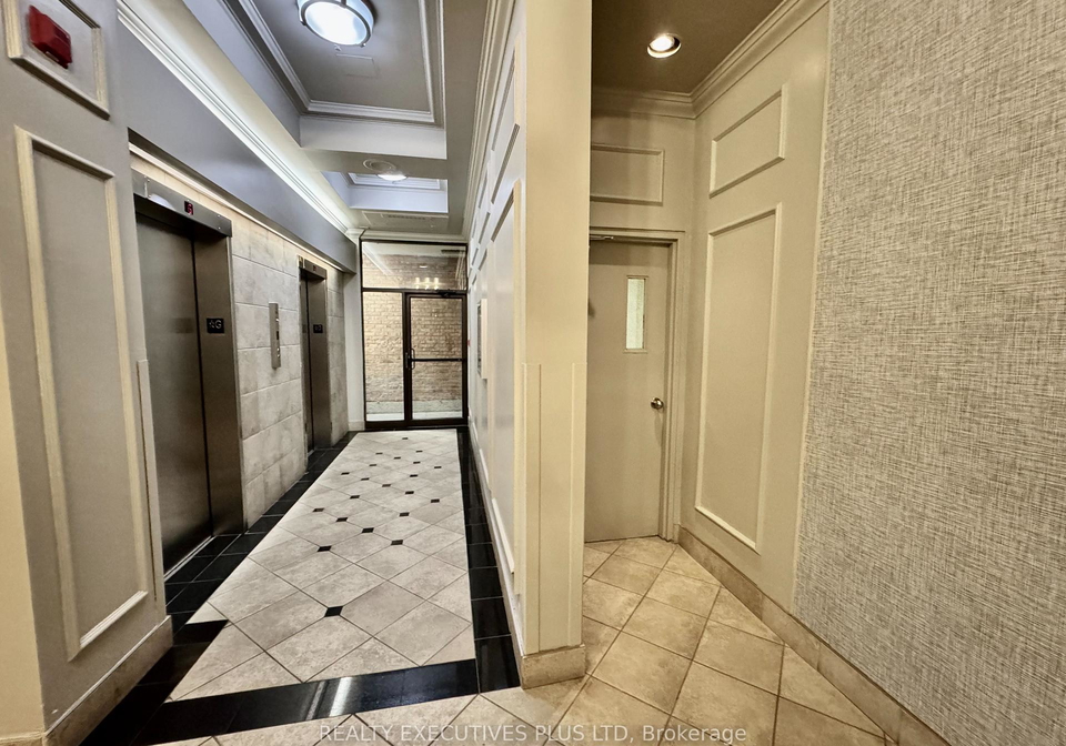 120-st-patrick-street-n-toronto-ontario-c12422490
