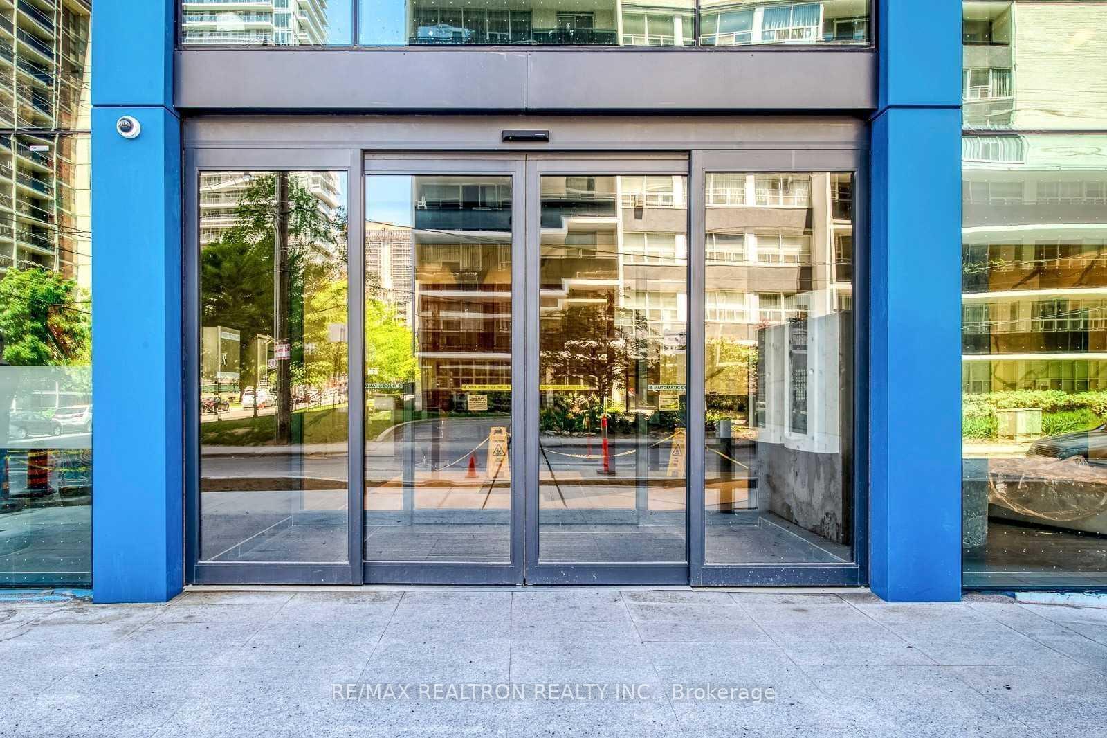 161-roehampton-avenue-toronto-ontario-c12422535