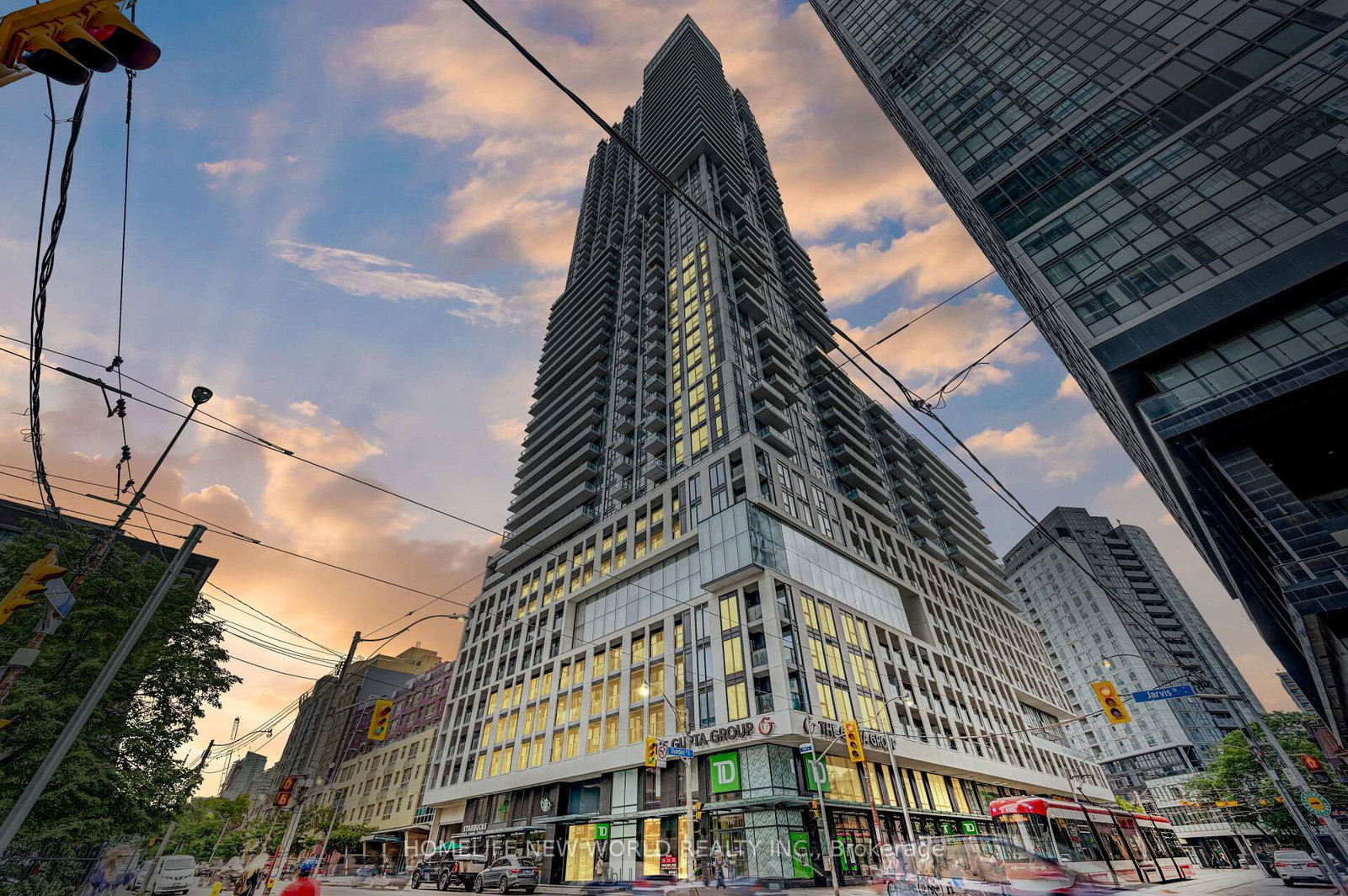 251-jarvis-street-toronto-ontario-c12422684
