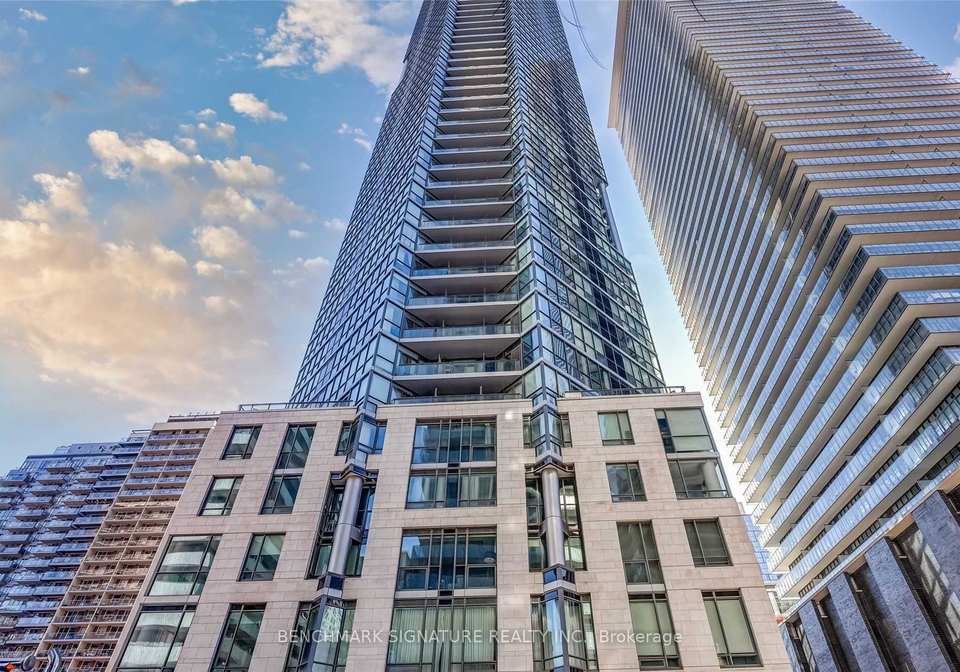 45-charles-street-e-toronto-ontario-c12422800