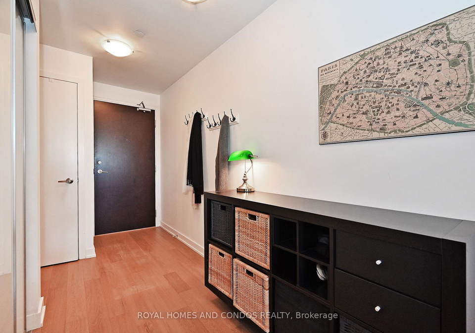 205-manning-avenue-toronto-ontario-c12423033