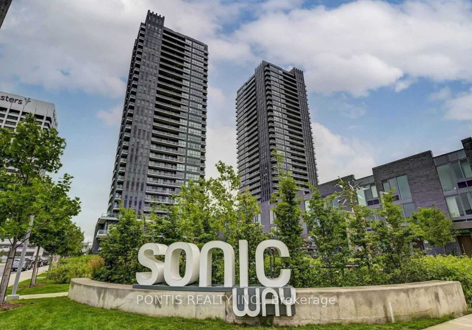 6-sonic-way-east-york-ontario-c12423163