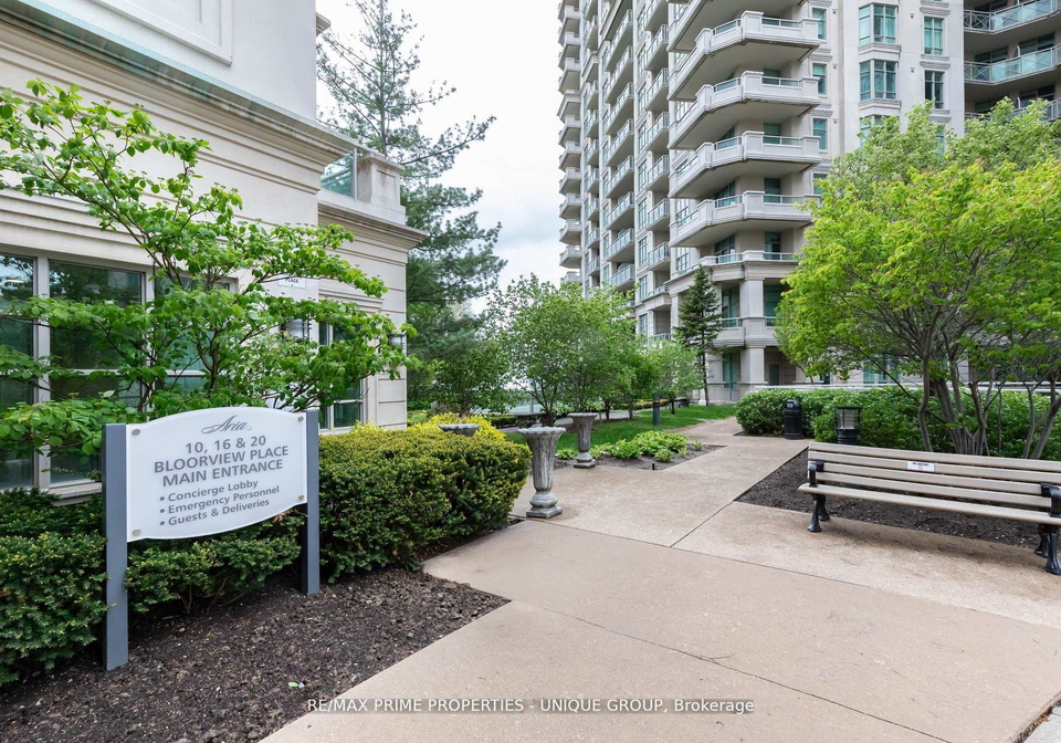 20-bloorview-place-north-york-ontario-c12423197