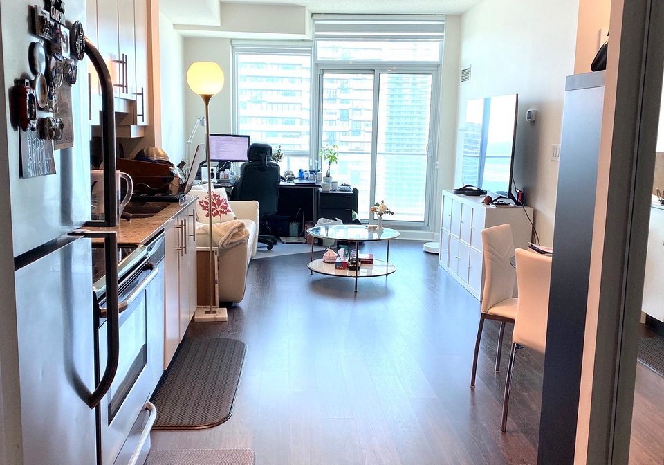 33-bay-street-toronto-ontario-c12423538