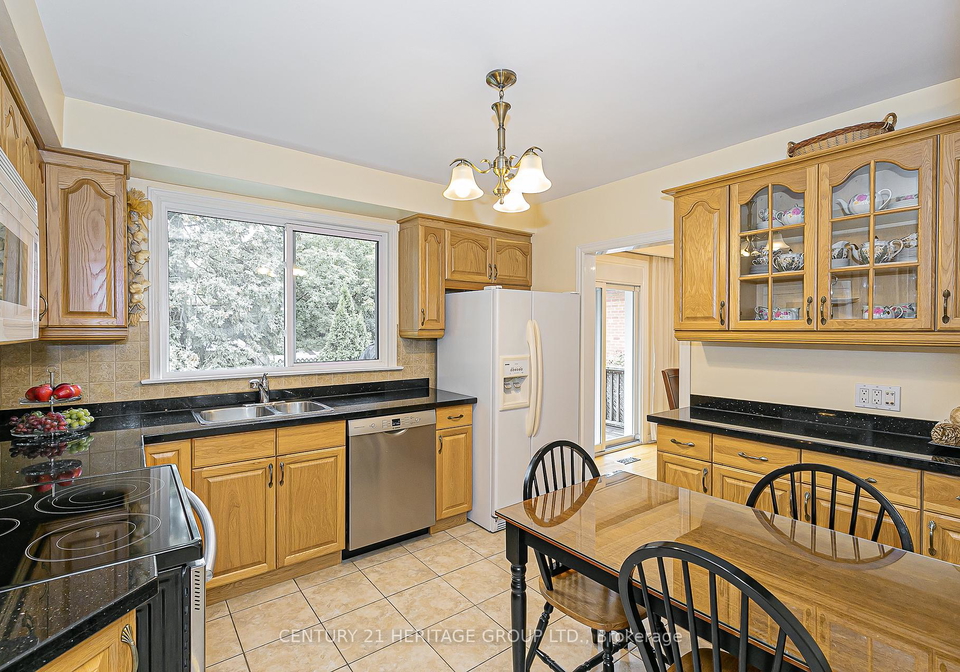 53-caronport-crescent-north-york-ontario-c12423559