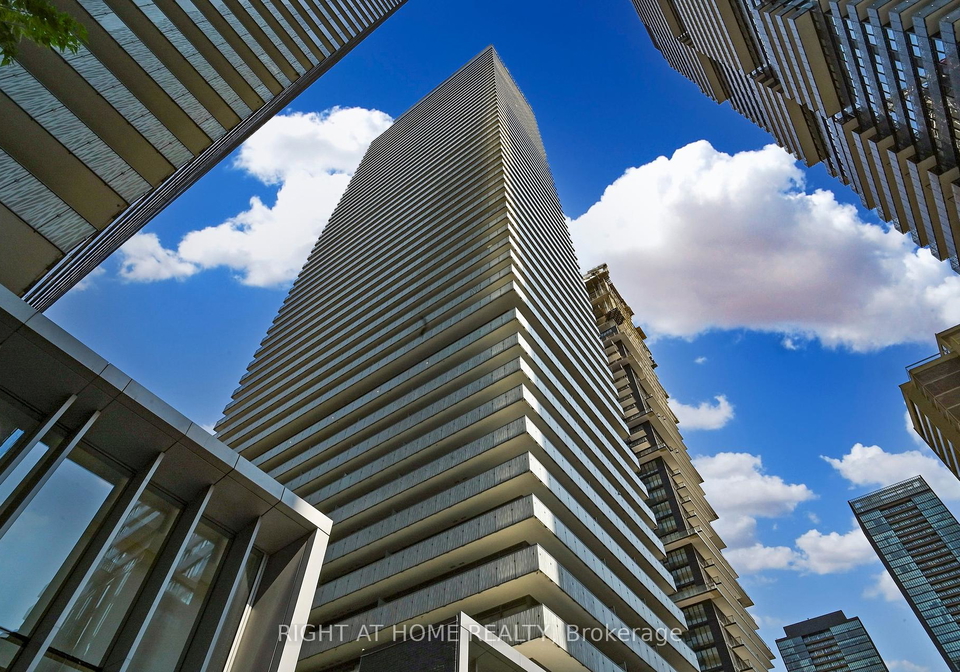 50-charles-street-e-toronto-ontario-c12423898