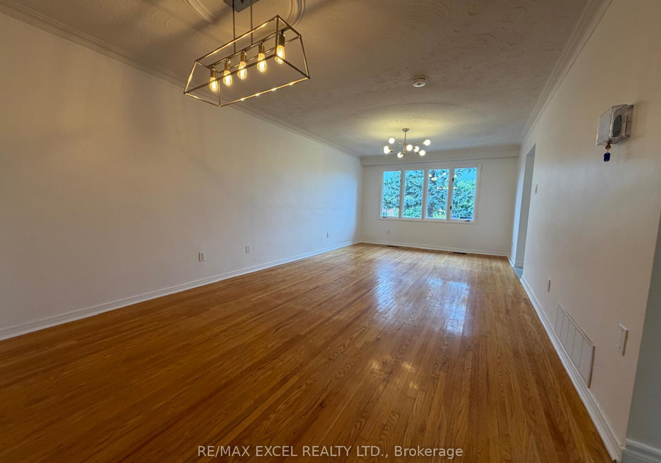 53-hickorynut-drive-north-york-ontario-c12424009