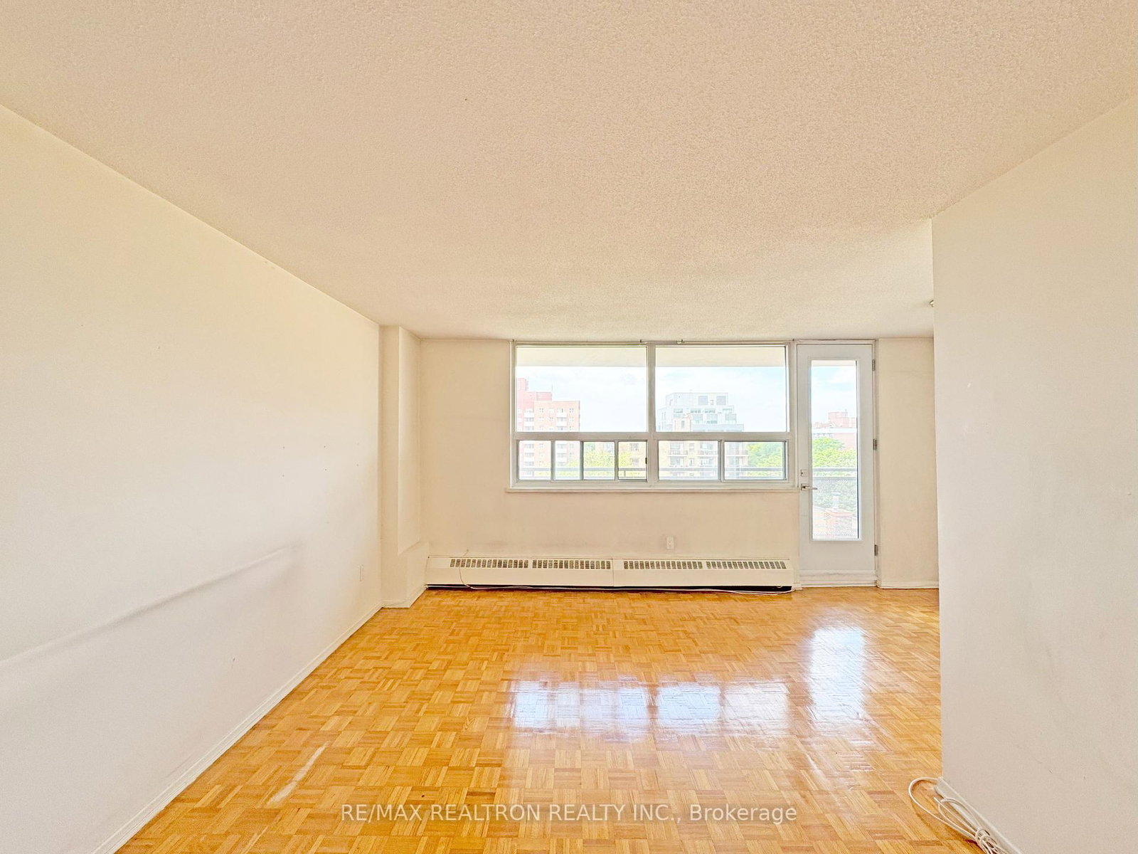 1500-bathurst-street-toronto-ontario-c12424016