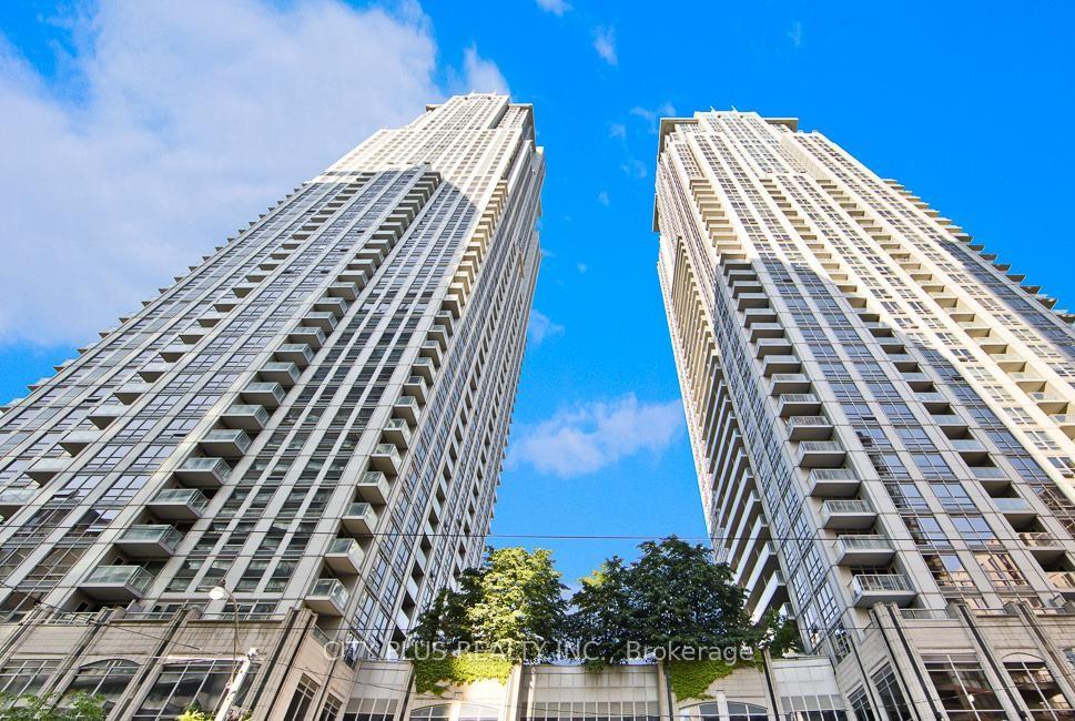 763-bay-street-toronto-ontario-c12424194