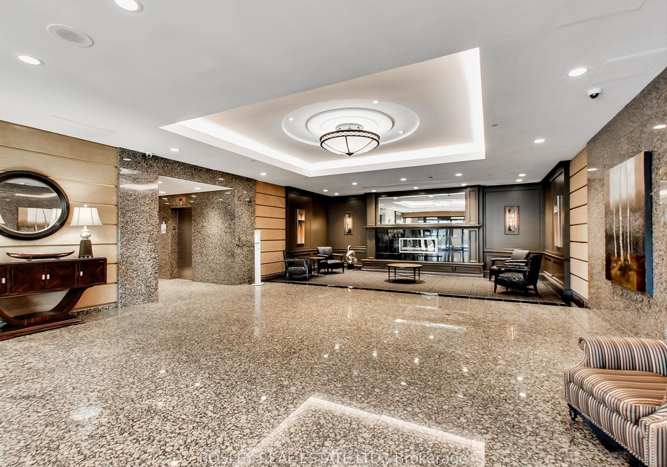 100-upper-madison-avenue-toronto-ontario-c12424467
