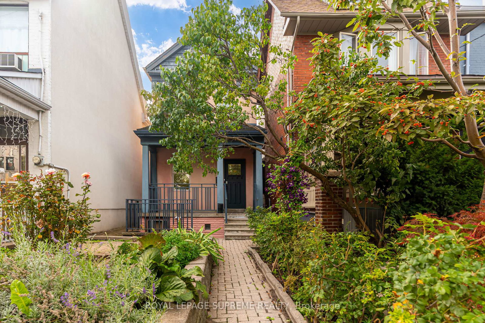 216-palmerston-avenue-toronto-ontario-c12424519