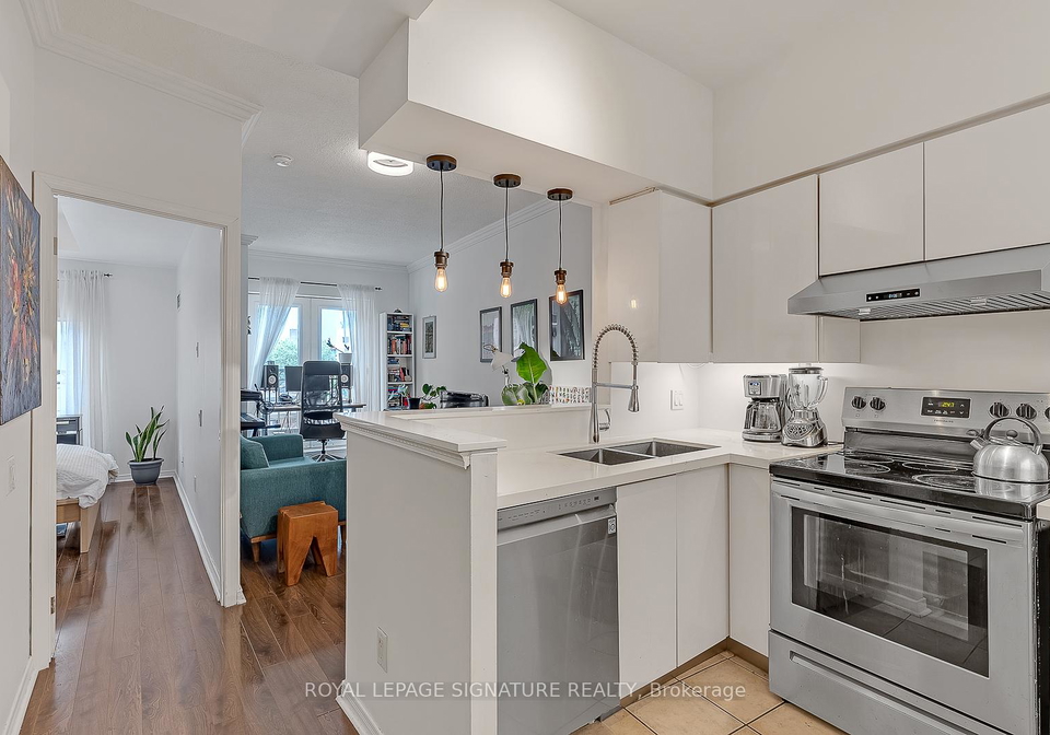 115-richmond-street-e-toronto-ontario-c12424570