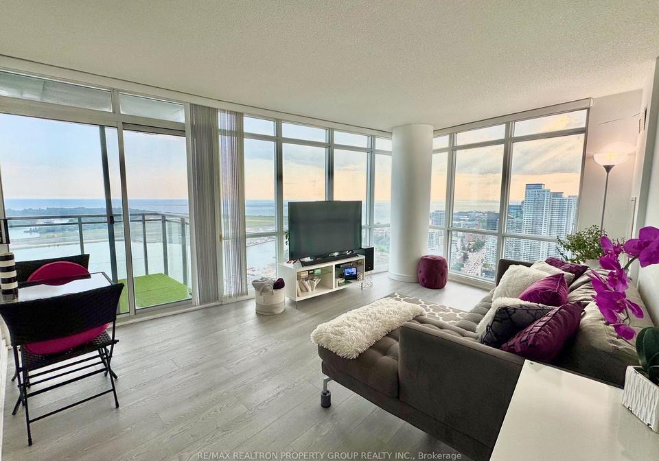 11-brunel-court-toronto-ontario-c12424656