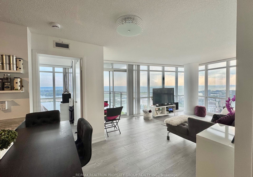 11-brunel-court-toronto-ontario-c12424656