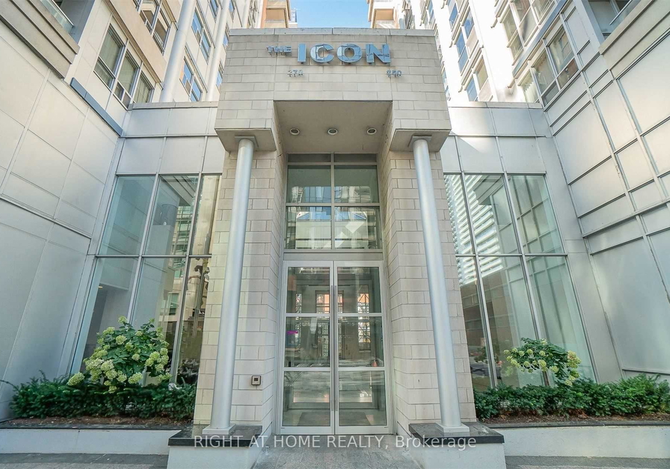 270-wellington-street-w-toronto-ontario-c12424815