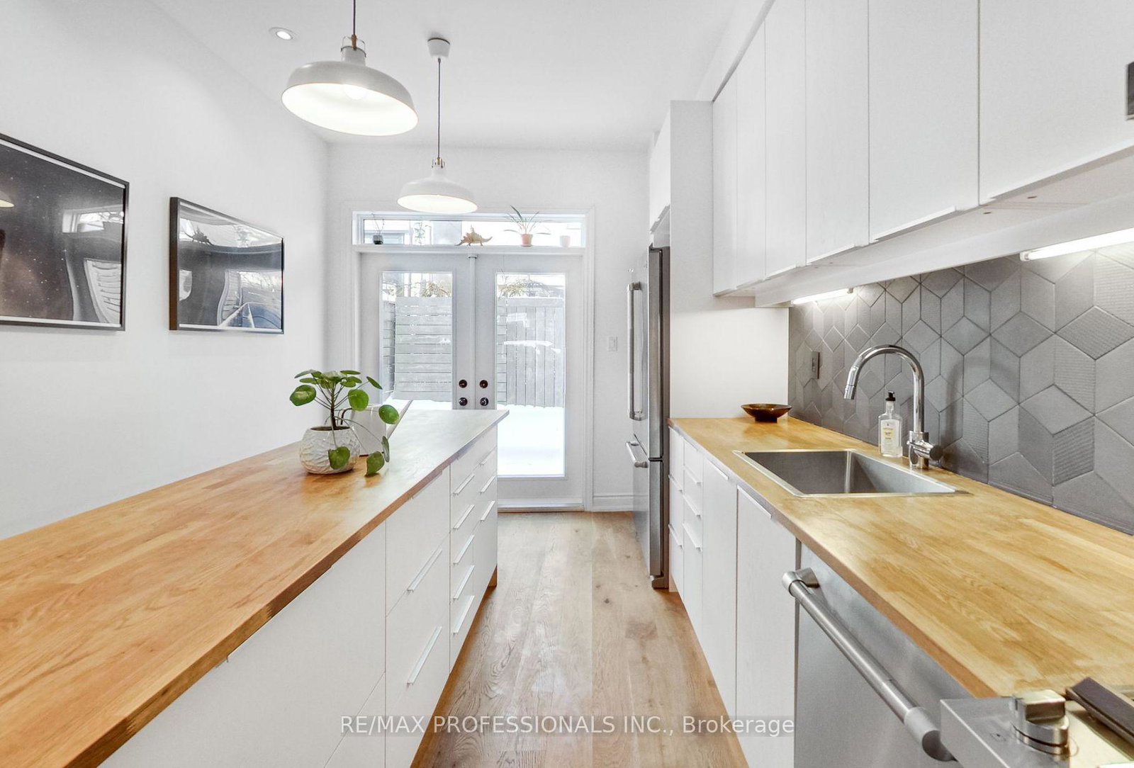 141-claremont-street-e-toronto-ontario-c12424956
