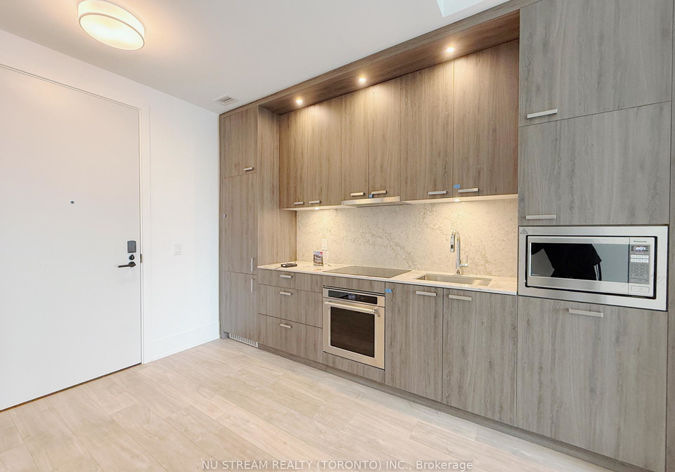 115-denison-avenue-toronto-ontario-c12425127