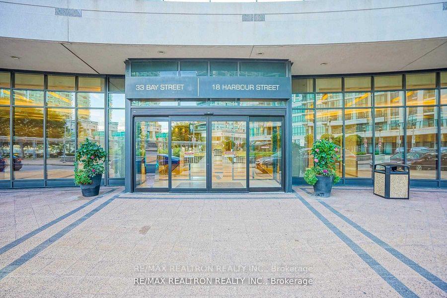 18-harbour-street-toronto-ontario-c12425328