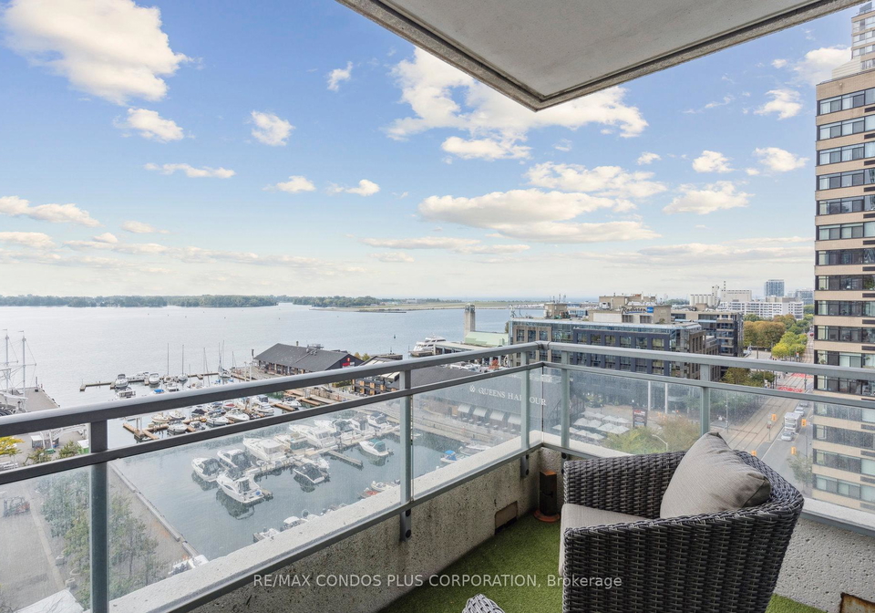 230-queens-quay-w-toronto-ontario-c12425370